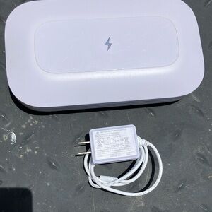 White UV Sanitizer with Charger